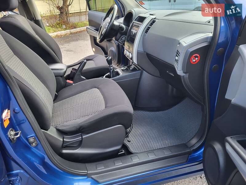 Внедорожник / Кроссовер Nissan X-Trail 2007 в Хмельницком