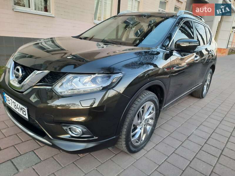 Внедорожник / Кроссовер Nissan X-Trail 2016 в Виннице