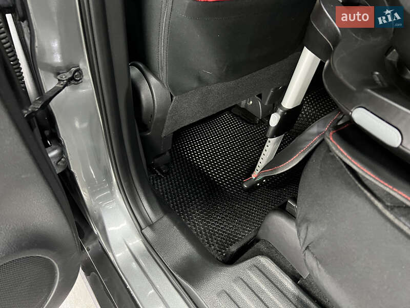 Внедорожник / Кроссовер Nissan X-Trail 2019 в Ирпене