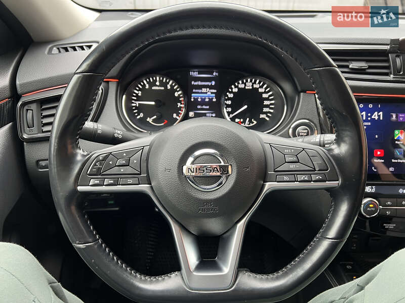 Внедорожник / Кроссовер Nissan X-Trail 2019 в Ирпене