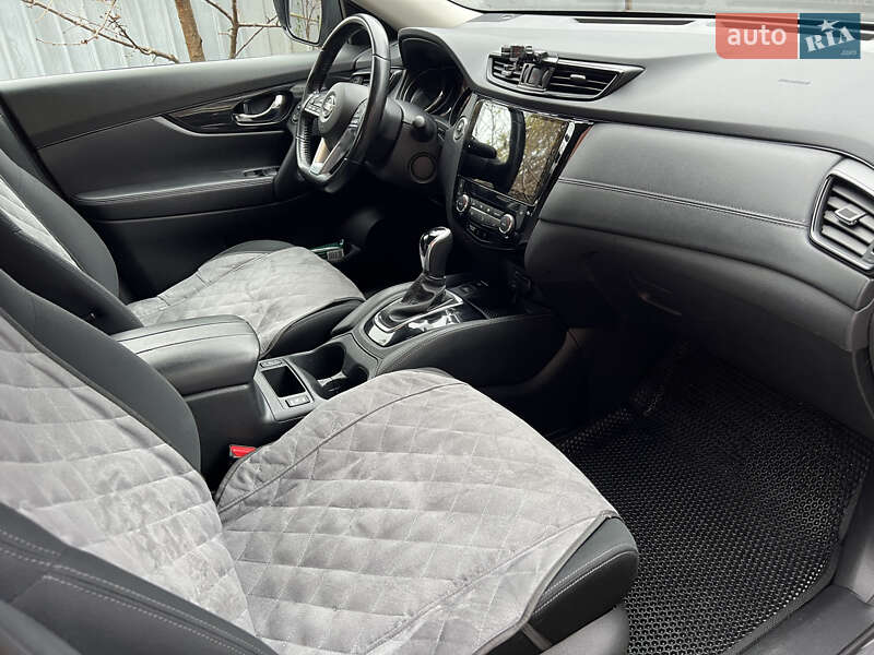 Внедорожник / Кроссовер Nissan X-Trail 2019 в Ирпене