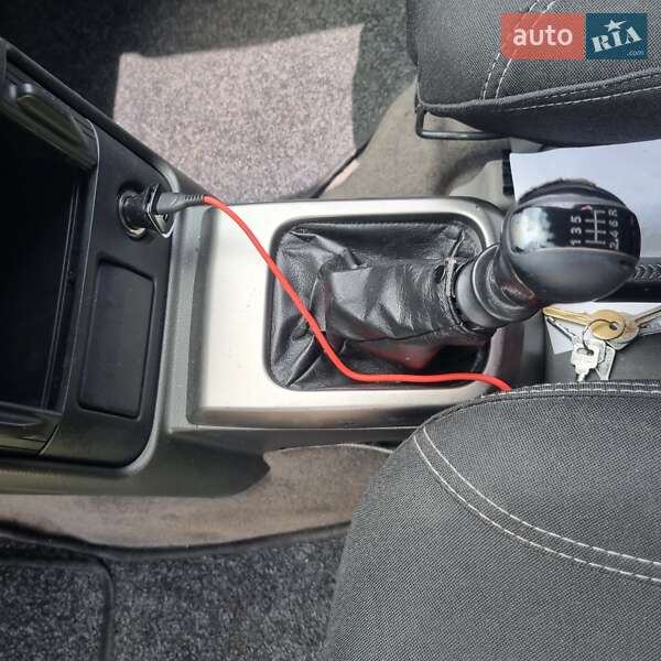 Внедорожник / Кроссовер Nissan X-Trail 2005 в Калуше фото 12 Внедорожник / Кроссовер Nissan X-Trail 2005 в Калуше