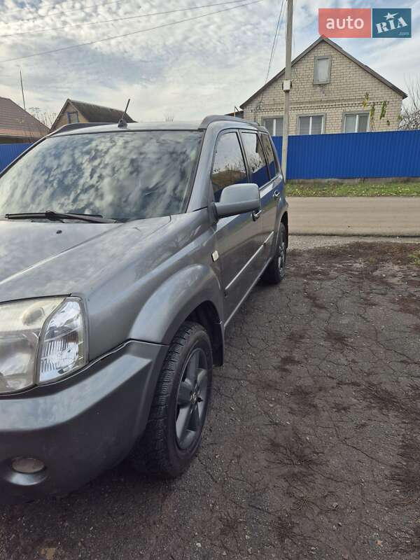 Внедорожник / Кроссовер Nissan X-Trail 2006 в Васильковке