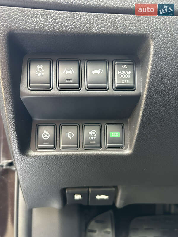 Внедорожник / Кроссовер Nissan X-Trail 2017 в Днепре