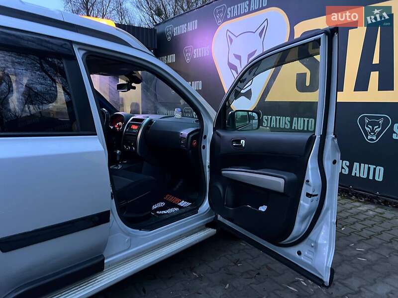 Внедорожник / Кроссовер Nissan X-Trail 2013 в Хмельницком