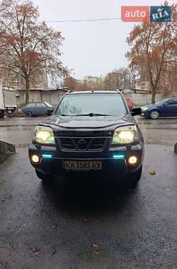 Внедорожник / Кроссовер Nissan X-Trail 2003 в Киеве