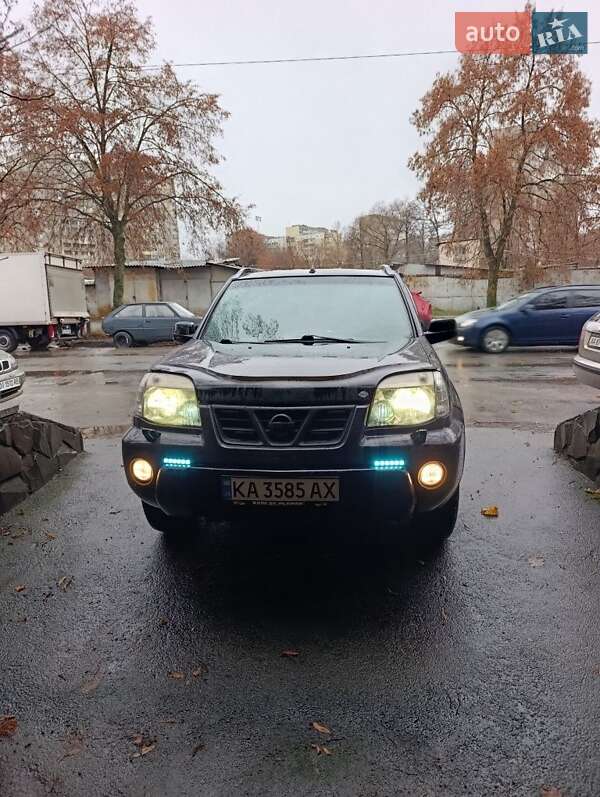 Nissan X-Trail 2003