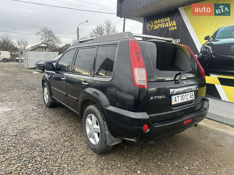Позашляховик / Кросовер Nissan X-Trail 2004 в Івано-Франківську
