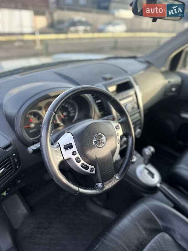 Внедорожник / Кроссовер Nissan X-Trail 2010 в Киеве фото 10 Внедорожник / Кроссовер Nissan X-Trail 2010 в Киеве