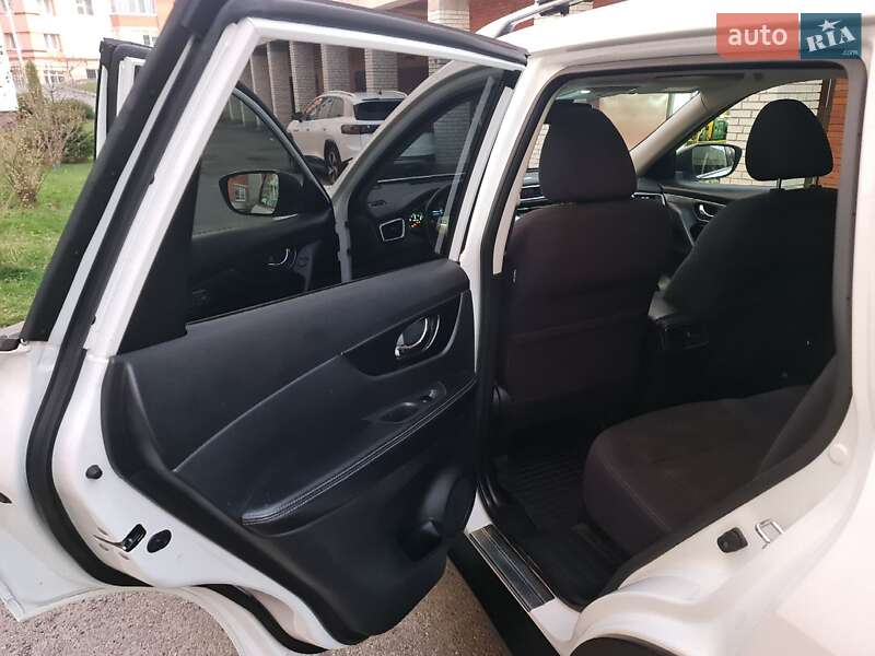 Внедорожник / Кроссовер Nissan X-Trail 2014 в Тернополе