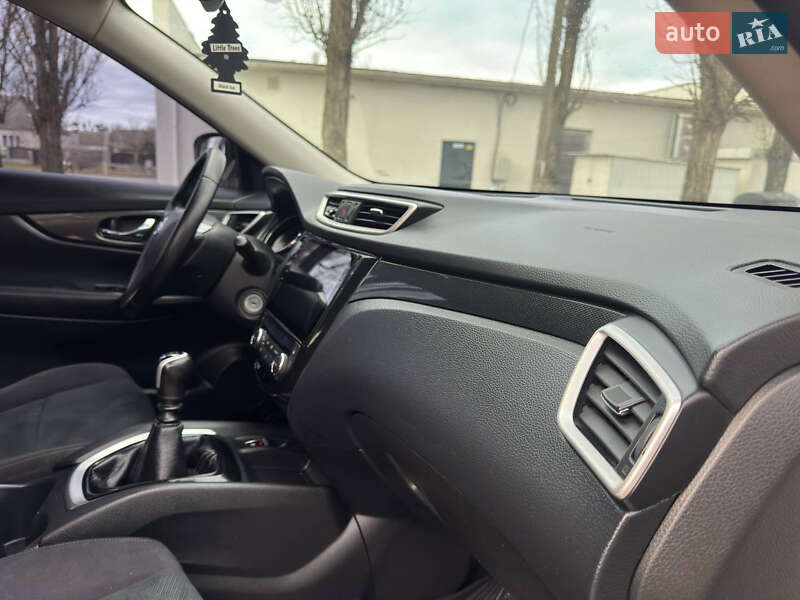 Внедорожник / Кроссовер Nissan X-Trail 2016 в Ахтырке фото 52 Внедорожник / Кроссовер Nissan X-Trail 2016 в Ахтырке