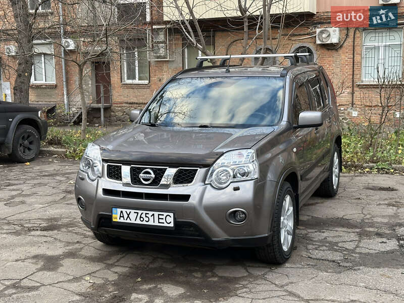 Nissan X-Trail 2012