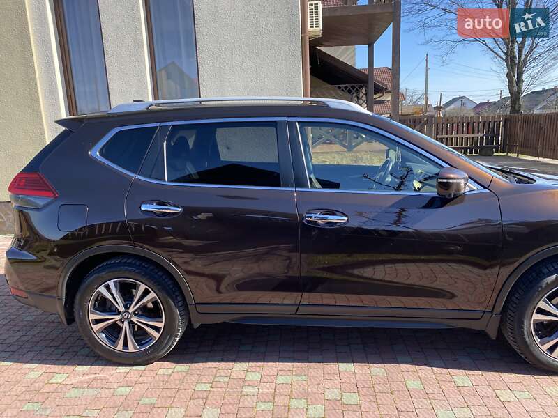 Внедорожник / Кроссовер Nissan X-Trail 2017 в Львове фото 5 Внедорожник / Кроссовер Nissan X-Trail 2017 в Львове