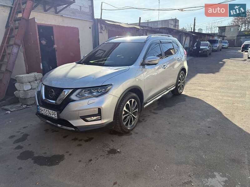 Внедорожник / Кроссовер Nissan X-Trail 2019 в Одессе
