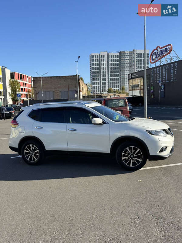 Внедорожник / Кроссовер Nissan X-Trail 2016 в Одессе фото 2 Внедорожник / Кроссовер Nissan X-Trail 2016 в Одессе