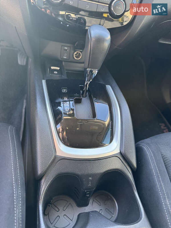 Внедорожник / Кроссовер Nissan X-Trail 2016 в Одессе фото 14 Внедорожник / Кроссовер Nissan X-Trail 2016 в Одессе