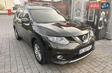 Внедорожник / Кроссовер Nissan X-Trail 2017 в Львове