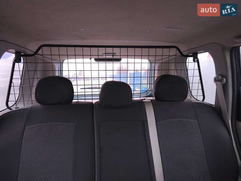 Внедорожник / Кроссовер Nissan X-Trail 2002 в Черкассах фото 12 Внедорожник / Кроссовер Nissan X-Trail 2002 в Черкассах