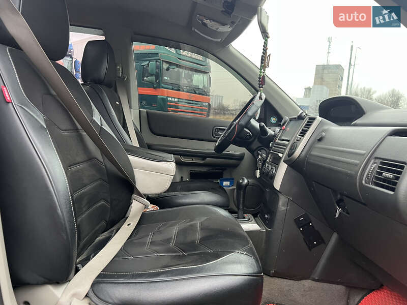 Позашляховик / Кросовер Nissan X-Trail 2005 в Києві фото 13 Позашляховик / Кросовер Nissan X-Trail 2005 в Києві