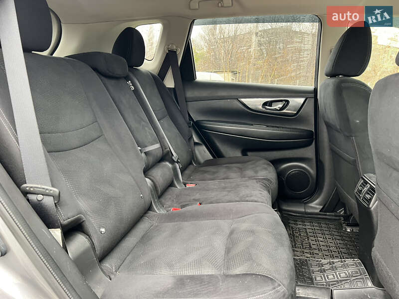 Внедорожник / Кроссовер Nissan X-Trail 2014 в Николаеве