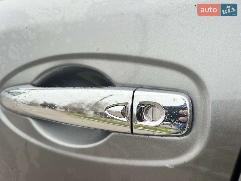 Внедорожник / Кроссовер Nissan X-Trail 2014 в Николаеве