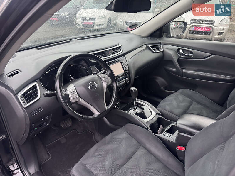 Внедорожник / Кроссовер Nissan X-Trail 2015 в Звенигородке