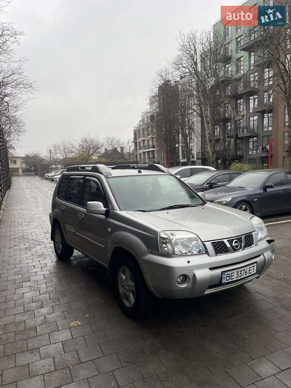 Позашляховик / Кросовер Nissan X-Trail 2006 в Южноукраїнську фото 3 Позашляховик / Кросовер Nissan X-Trail 2006 в Южноукраїнську