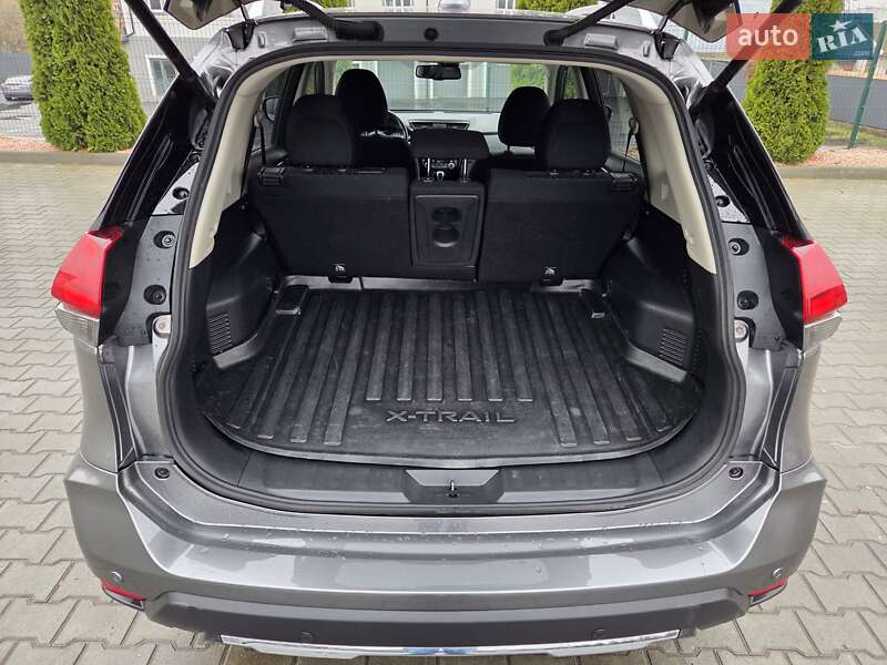 Внедорожник / Кроссовер Nissan X-Trail 2021 в Виннице