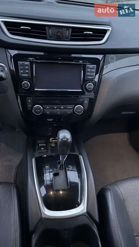 Внедорожник / Кроссовер Nissan X-Trail 2016 в Виннице фото 10 Внедорожник / Кроссовер Nissan X-Trail 2016 в Виннице