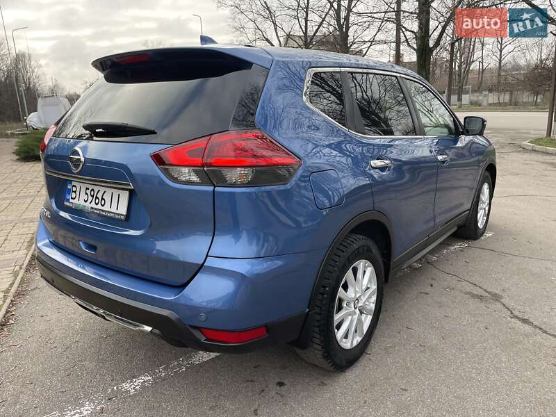 Позашляховик / Кросовер Nissan X-Trail 2017 в Києві