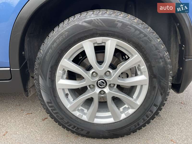 Позашляховик / Кросовер Nissan X-Trail 2017 в Києві