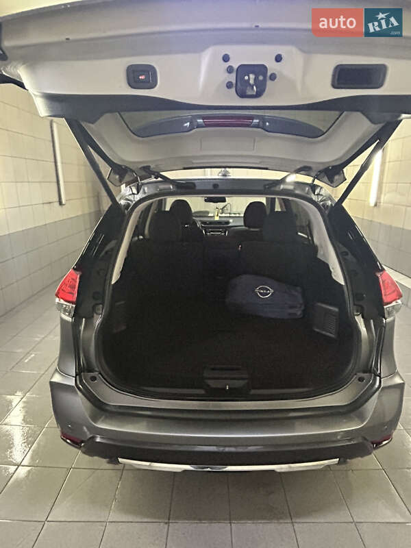 Внедорожник / Кроссовер Nissan X-Trail 2020 в Умани