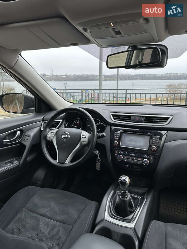 Внедорожник / Кроссовер Nissan X-Trail 2015 в Тернополе фото 82 Внедорожник / Кроссовер Nissan X-Trail 2015 в Тернополе