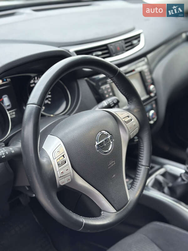 Внедорожник / Кроссовер Nissan X-Trail 2015 в Тернополе фото 92 Внедорожник / Кроссовер Nissan X-Trail 2015 в Тернополе