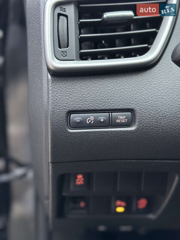 Внедорожник / Кроссовер Nissan X-Trail 2015 в Тернополе фото 119 Внедорожник / Кроссовер Nissan X-Trail 2015 в Тернополе