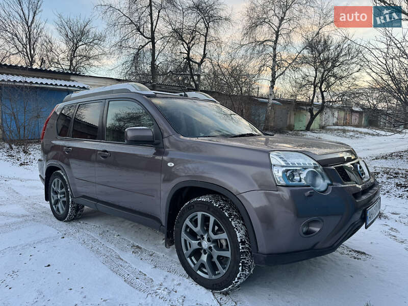 Позашляховик / Кросовер Nissan X-Trail 2011 в Краматорську