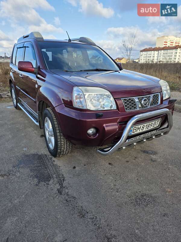 Внедорожник / Кроссовер Nissan X-Trail 2006 в Сумах