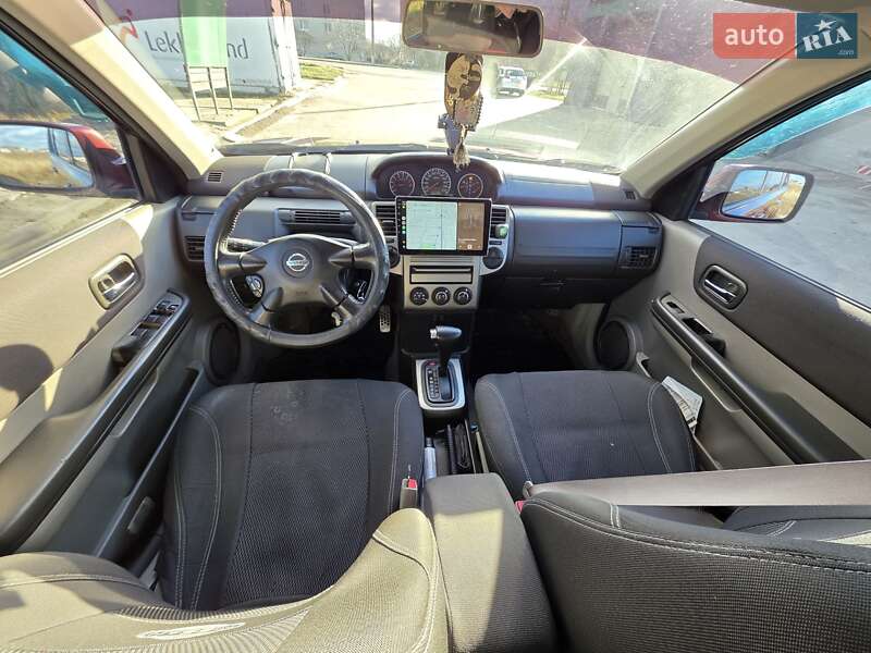 Внедорожник / Кроссовер Nissan X-Trail 2006 в Сумах