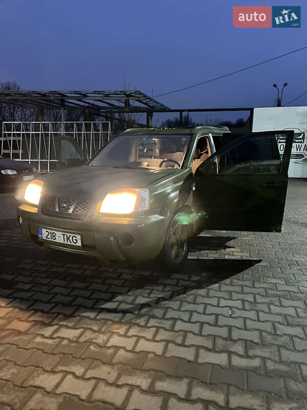 Nissan X-Trail 2005