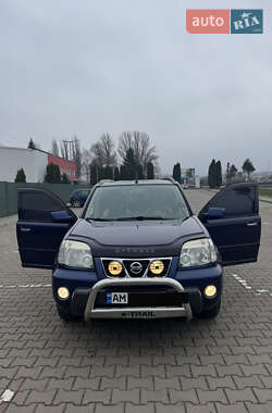 Внедорожник / Кроссовер Nissan X-Trail 2000 в Красилове
