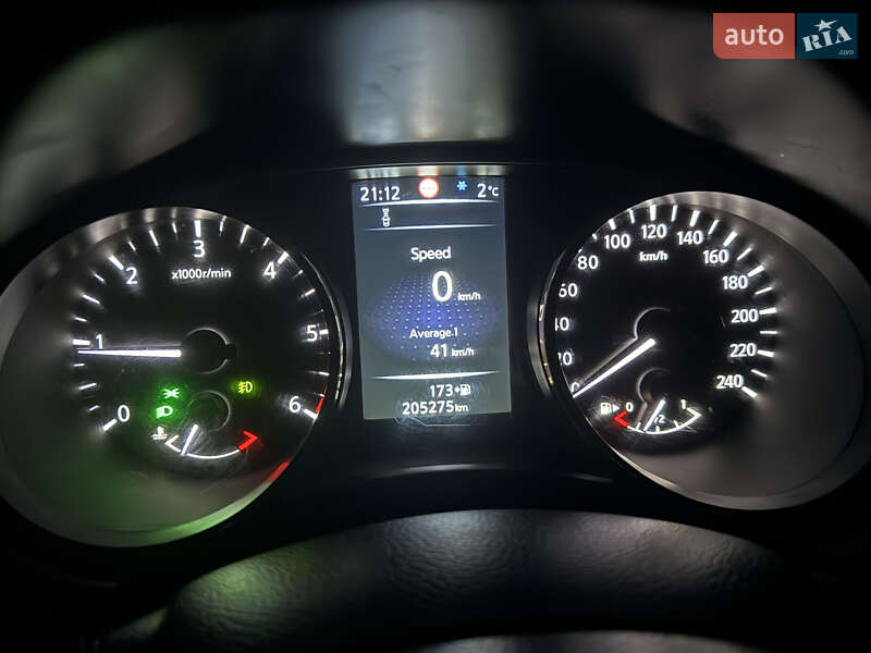 Позашляховик / Кросовер Nissan X-Trail 2016 в Ставищі