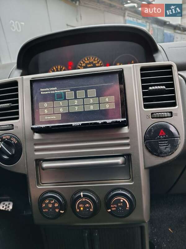 Позашляховик / Кросовер Nissan X-Trail 2003 в Києві