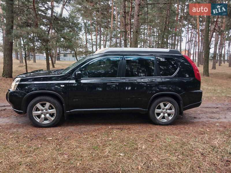 Позашляховик / Кросовер Nissan X-Trail 2008 в Вараші