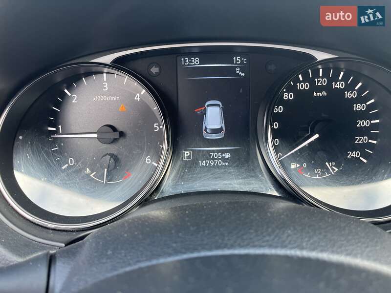 Позашляховик / Кросовер Nissan X-Trail 2017 в Києві