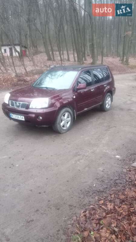 Внедорожник / Кроссовер Nissan X-Trail 2004 в Львове фото 4 Внедорожник / Кроссовер Nissan X-Trail 2004 в Львове