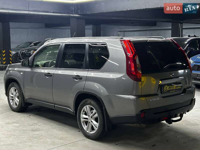 Позашляховик / Кросовер Nissan X-Trail 2012 в Чернівцях