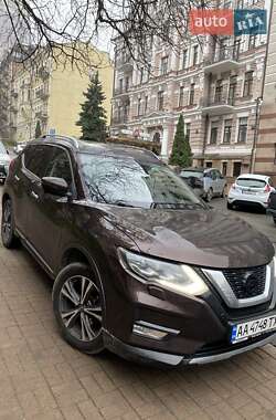 Внедорожник / Кроссовер Nissan X-Trail 2018 в Киеве