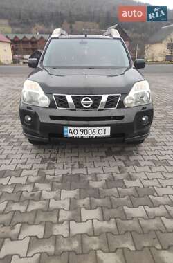 Внедорожник / Кроссовер Nissan X-Trail 2010 в Ужгороде