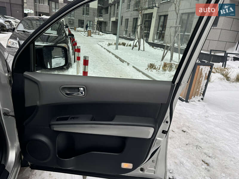 Внедорожник / Кроссовер Nissan X-Trail 2008 в Киеве