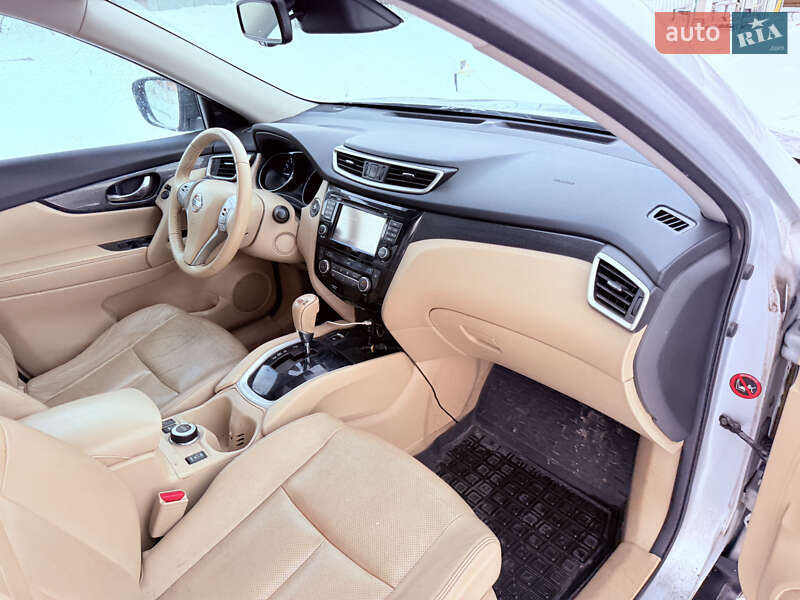 Позашляховик / Кросовер Nissan X-Trail 2014 в Харкові